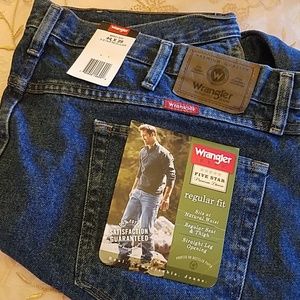 Brand new mens jeans with tags never worn